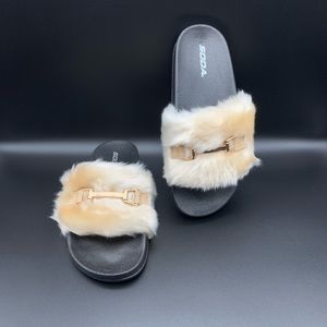 Women’s Fury Slip-On Sandals